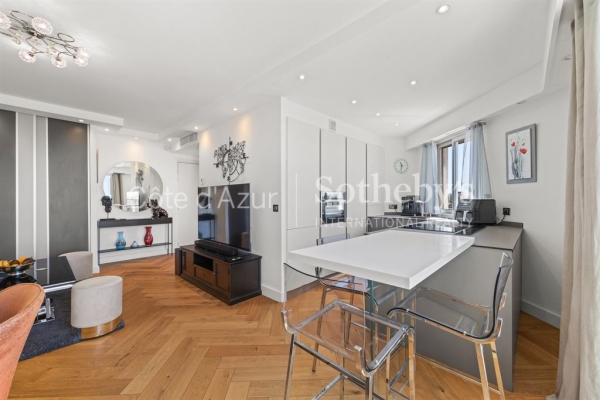 Luxury Apartment for sale in Cros-de-Cagnes, 625 000 €, Photo 6