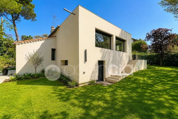 Maison de luxe à vendre à Mougins, 820 000 €, Photo 1