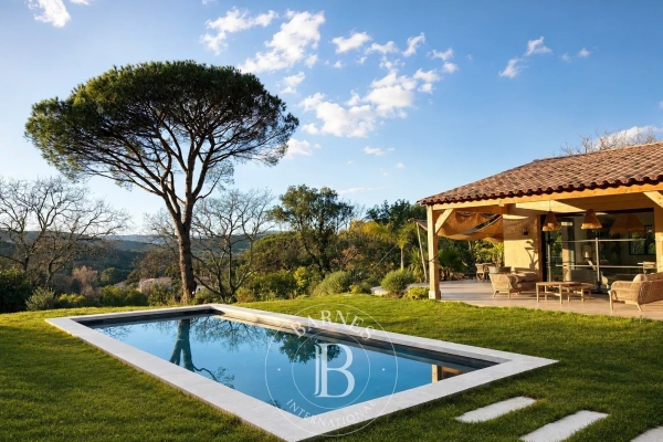 Maison de luxe à vendre à La Croix-Valmer, 3 120 000 €, Photo 1