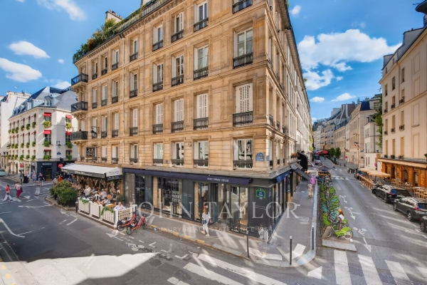 Luxury Apartment for sale in Paris 6ème, 945 000 €, Photo 2
