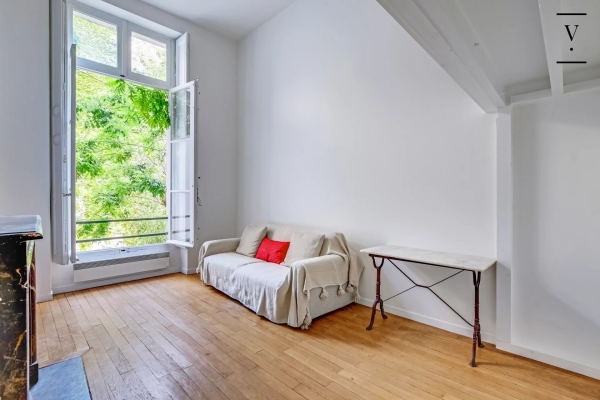 Luxury Apartment for sale in Paris 3ème, 690 000 €, Photo 3