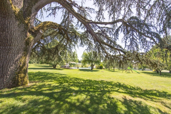 Luxury House for sale in Agen, 1 690 000 €, Photo 3