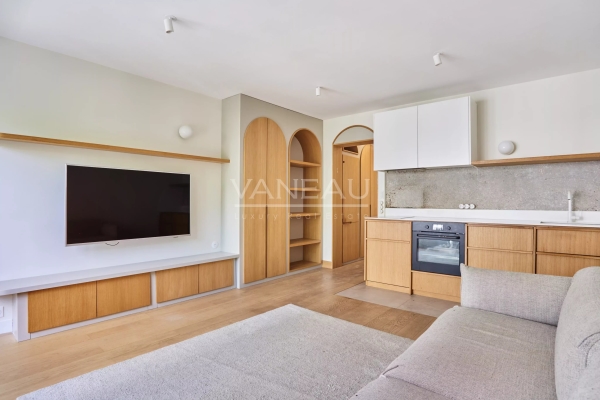 Luxury Apartment for sale in Paris 16Ème, 521 000 €, Photo 3