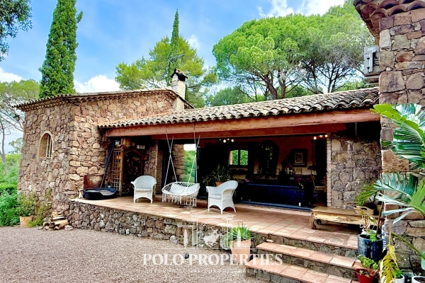 Maison de luxe à vendre à Roquebrune-sur-Argens, 1 490 000 €, Photo 3