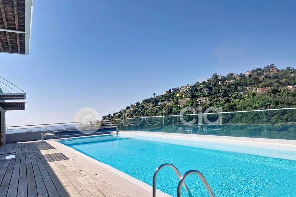 Luxury Apartment for sale in Mandelieu-la-Napoule, 190 000 €, Photo 6