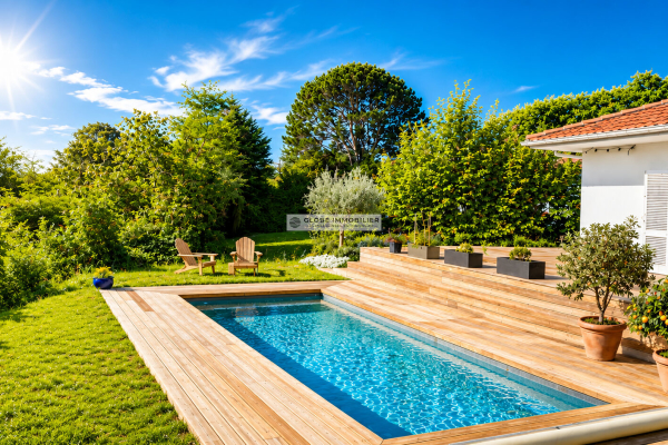 Maison de luxe à vendre à Saint-Jean-de-Luz, 1 300 000 €, Photo 1