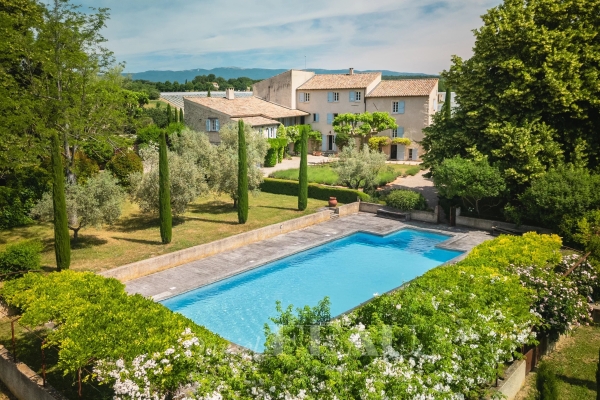 Maison de luxe à vendre à Forcalquier, 2 190 000 €, Photo 1