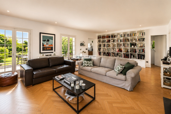 Maison de luxe à vendre à Saint-Jean-de-Luz, 1 300 000 €, Photo 2