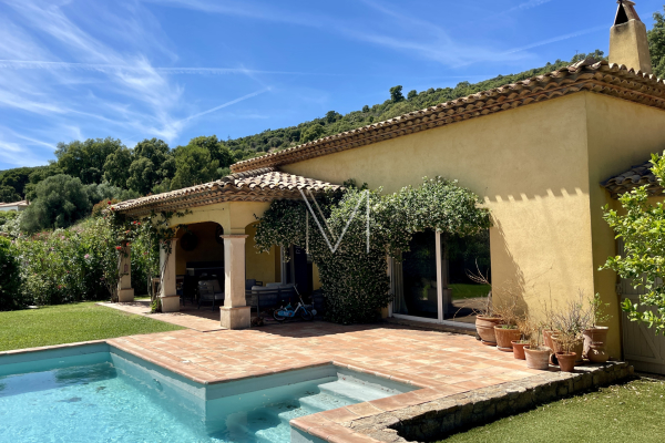 Luxury House for sale in Le Plan-de-La-Tour, 1 150 000 €, Photo 2