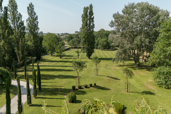 Maison de luxe à vendre à Saint-Vivien-de-Blaye, 1 055 000 €, Photo 2