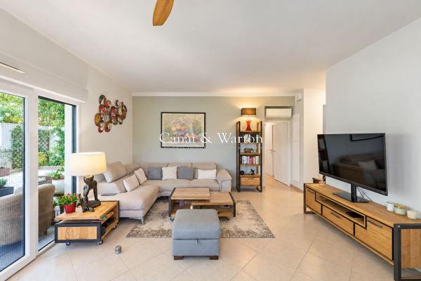 Appartement de luxe à vendre à Saint-Raphaël, 449 000 €, Photo 4