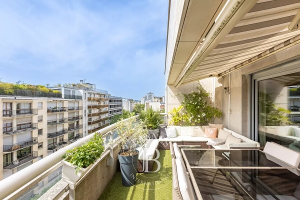 Luxury Apartment for sale in Boulogne-Billancourt, 850 000 €, Photo 1