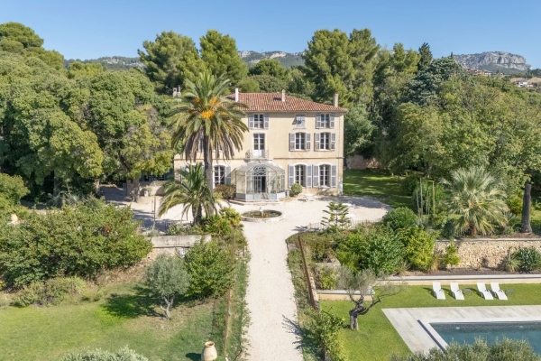 Maison de luxe à vendre à Ollioules, 3 940 000 €, Photo 1
