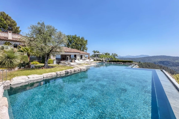 Maison de luxe à vendre à Saint-Cézaire-sur-Siagne, 2 950 000 €, Photo 2