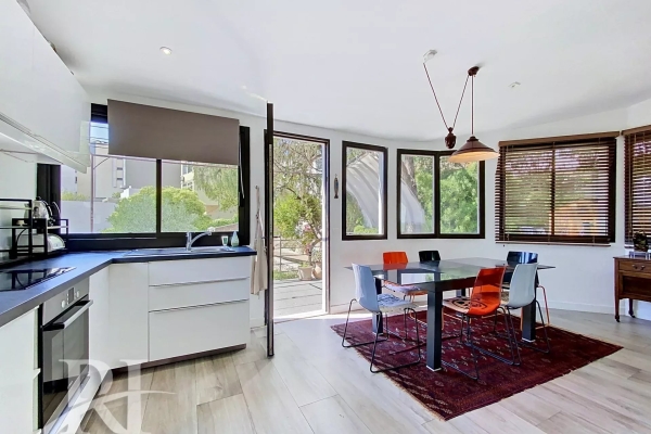 Luxury House for sale in Cannes, 749 000 €, Photo 3