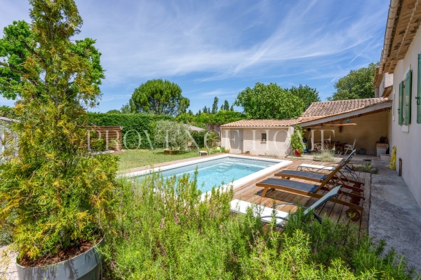 Maison de luxe à vendre à Maubec, 499 000 €, Photo 3