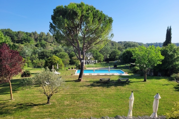 Maison de luxe à vendre à Saint Saturnin les Apt, 1 595 000 €, Photo 4