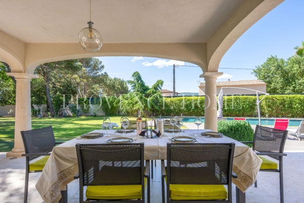 Maison de luxe à vendre à Cabrières-d'Avignon, 1 370 000 €, Photo 4