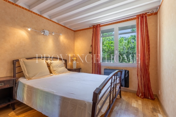 Maison de luxe à vendre à Saint Saturnin les Apt, 510 000 €, Photo 7