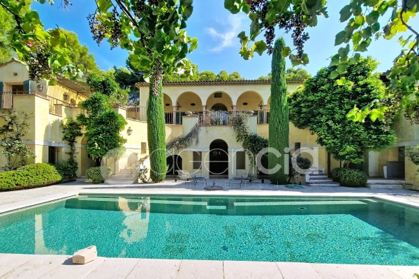 Luxury House for sale in Carros, 1 332 000 €, Photo 2