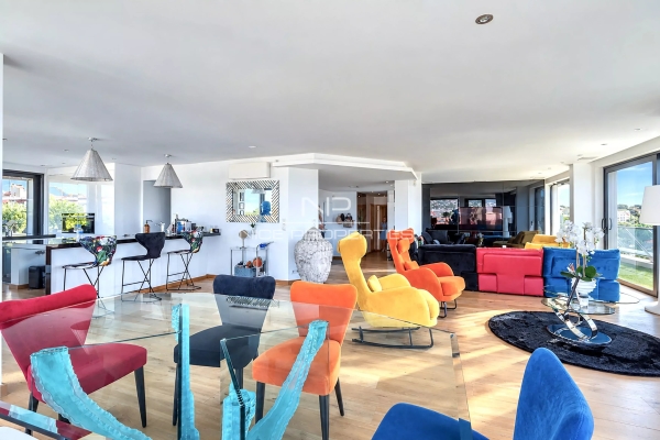 Appartement de luxe à vendre à Juan-les-Pins, 4 500 000 €, Photo 3