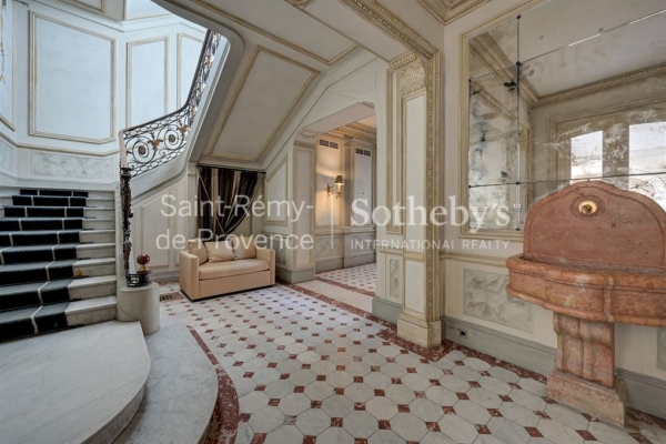 Maison de luxe à vendre à Avignon, 2 500 000 €, Photo 6