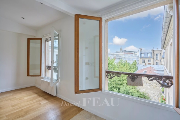 Appartement de luxe à vendre à Paris 6ème, 1 100 000 €, Photo 1