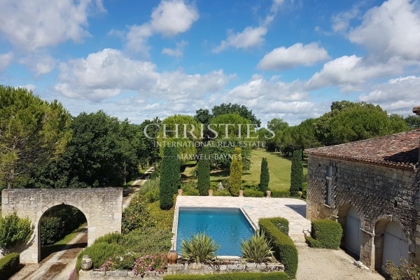 Maison de luxe à vendre à Condom, 1 120 000 €, Photo 2