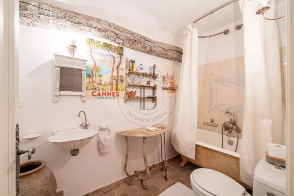 Maison de luxe à vendre à Mougins, 790 000 €, Photo 7