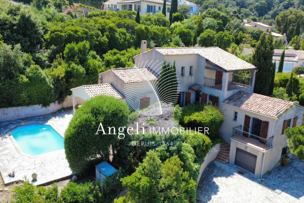 Maison de luxe à vendre à Saint-Aygulf, 700 000 €, Photo 1