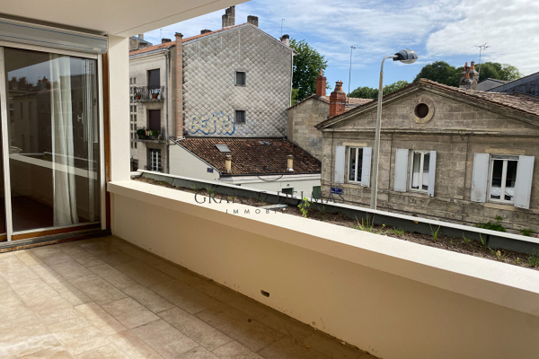 Appartement de luxe à vendre à Bordeaux, 160 000 €, Photo 2