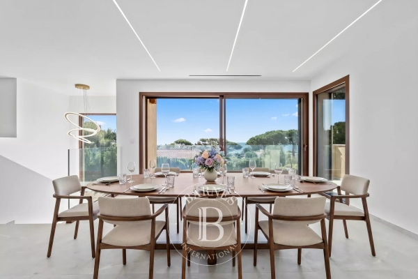 Maison de luxe à vendre à Roquebrune-sur-Argens, 1 800 000 €, Photo 5