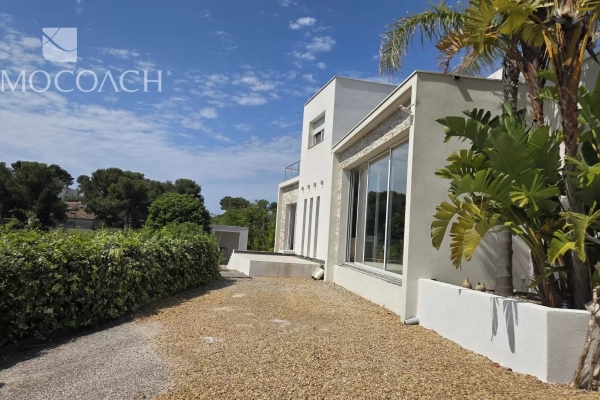 Maison de luxe à vendre à Carqueiranne, 1 495 000 €, Photo 1