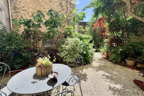 Maison de luxe à vendre à Courthézon, 798 000 €, Photo 2