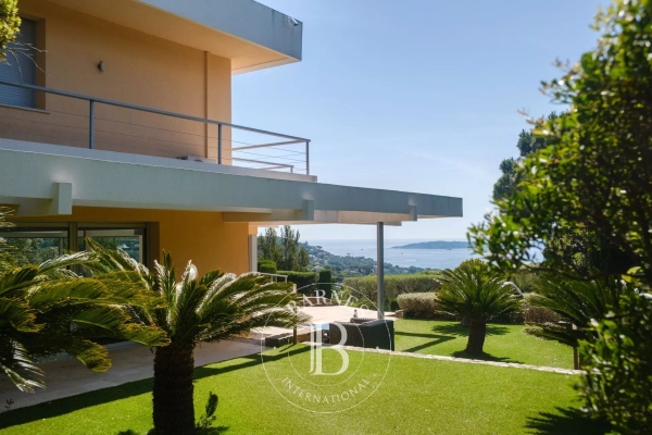 Luxury House for sale in Grimaud, 5 750 000 €, Photo 6