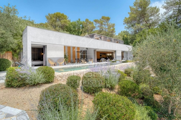 Maison de luxe à vendre à Valbonne, 2 690 000 €, Photo 1