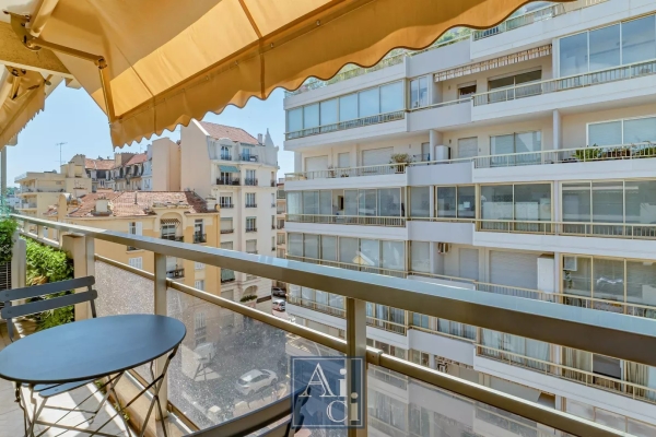 Luxury Apartment for sale in Cannes, 1 390 000 €, Photo 1