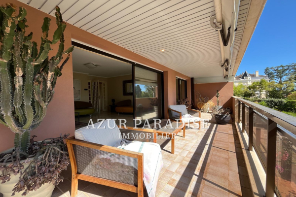 Luxury Apartment for sale in Cannes, 721 000 €, Photo 1