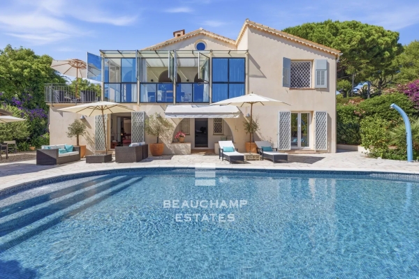 Maison de luxe à vendre à Cap d'Antibes, 3 590 000 €, Photo 2
