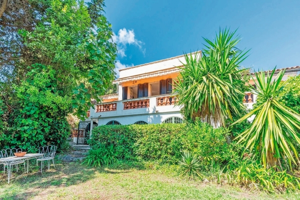 Terrain de luxe à vendre à Antibes, 850 000 €, Photo 1