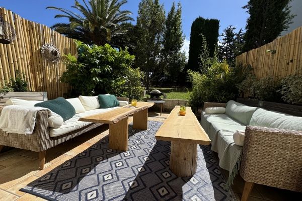 Appartement de luxe à vendre à Saint-Tropez, 1 190 000 €, Photo 1