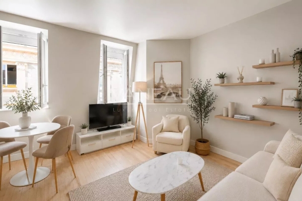 Luxury Apartment for sale in Paris 16Ème, 415 000 €, Photo 1