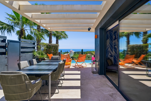 Maison de luxe à vendre à Saint-Raphaël, 2 890 000 €, Photo 2