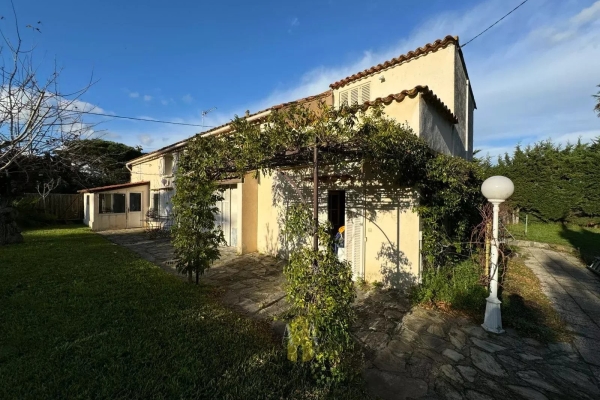 Maison de luxe à vendre à Saint-Tropez, 1 895 000 €, Photo 2