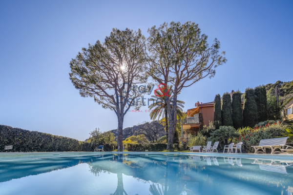 Luxury Apartment for sale in Villefranche-sur-Mer, 1 590 000 €, Photo 2