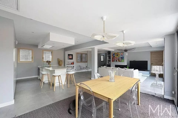 Maison de luxe à vendre à Bordeaux, 1 200 000 €, Photo 2