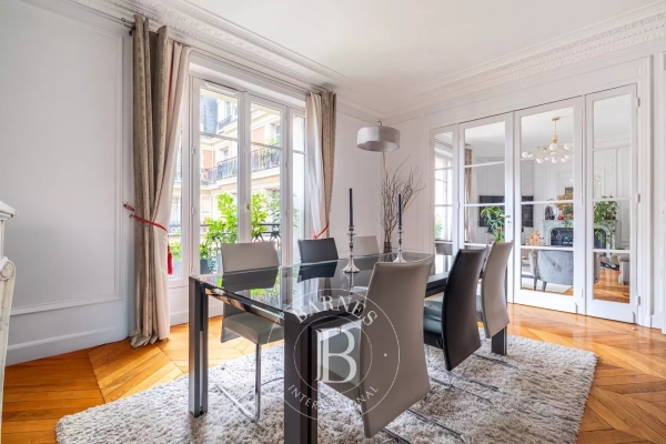 Appartement de luxe à vendre à Neuilly-sur-Seine, 1 460 000 €, Photo 3