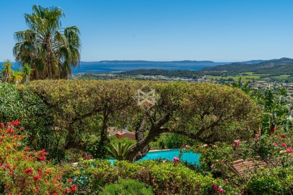 Maison de luxe à vendre à Bormes-les-Mimosas, 1 885 000 €, Photo 4