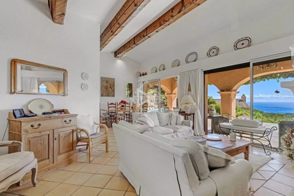Luxury House for sale in La Croix-Valmer, 2 290 000 €, Photo 5