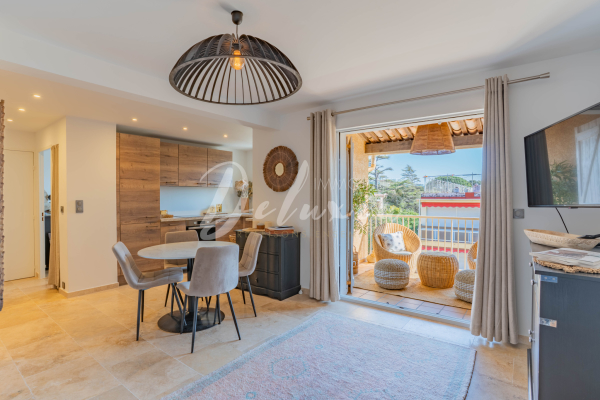 Appartement de luxe à vendre à Sainte-Maxime, 420 000 €, Photo 1